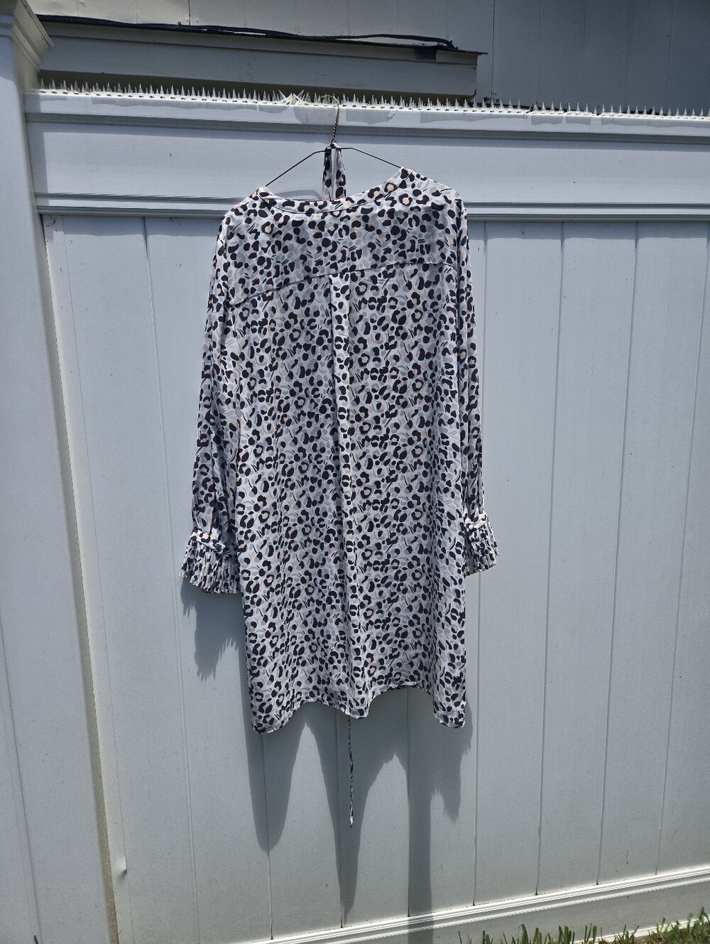 LOFT Cream Leopard Print Long Sleeve Shift Dress